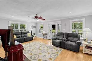 523 Round House Rd, Eden, NC 27288 - Photo 17