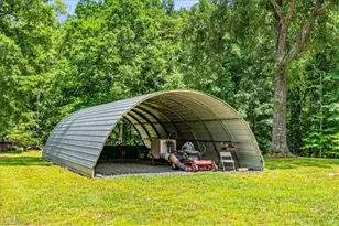 523 Round House Rd, Eden, NC 27288 - Photo 13