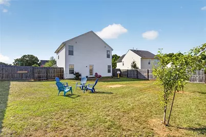 1033 Quinlan Drive, Greensboro, NC 27406 - Photo 11