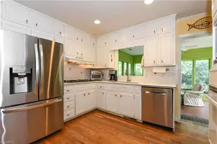 2310 Danbury Rd, Greensboro, NC 27408 - Photo 31