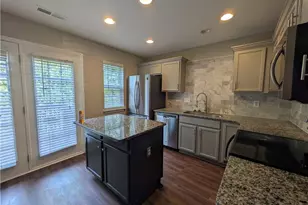 1920 Ray Alexander Dr, Greensboro, NC 27410 - Photo 9