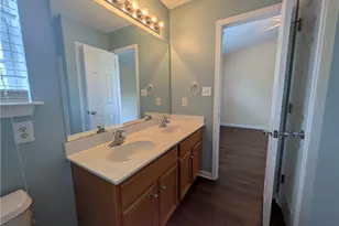1920 Ray Alexander Dr, Greensboro, NC 27410 - Photo 23