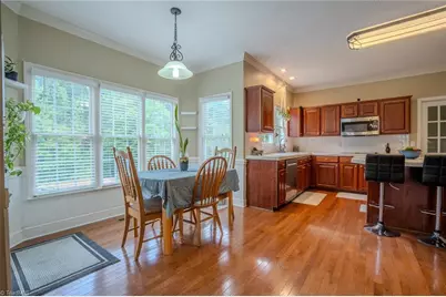 3221 Peninsula Drive, Jamestown, NC 27282 - Photo 7