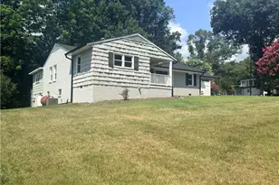 555 Shady Ln, Wilkesboro, NC 28697 - Photo 3