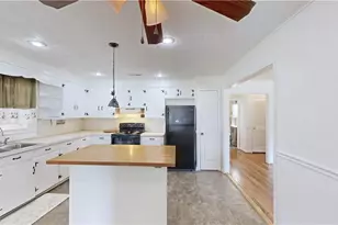 201 Kendall Mill Rd, Thomasville, NC 27360 - Photo 23