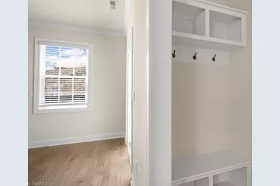 108 Harbor Hill Boulevard, Jamestown, NC 27282 - Photo 9