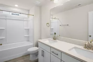 116 Harbor Hill Blvd, Jamestown, NC 27282 - Photo 11