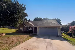 5702 River Glen Dr, Greensboro, NC 27455 - Photo 11