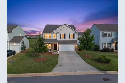 3424 Vickrey Woods Place, High Point, NC 27260 - Photo 3