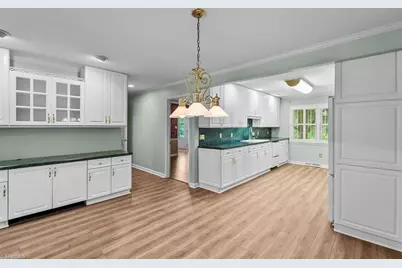 3912 Watauga Drive, Greensboro, NC 27410 - Photo 11