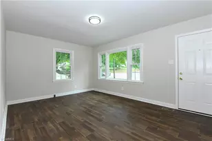 935 Highland Ave, Greensboro, NC 27403 - Photo 17