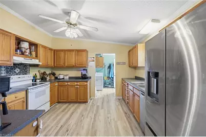 852 Boone Road, Burlington, NC 27217 - Photo 9