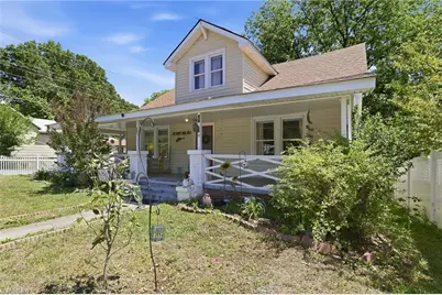 901 Montgomery Street, Reidsville, NC 27320 - Photo 3