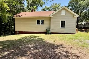 217 Carroll St, Eden, NC 27288 - Photo 5