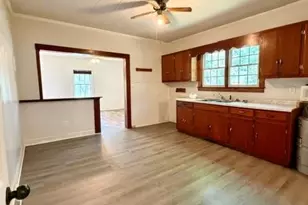 217 Carroll St, Eden, NC 27288 - Photo 11