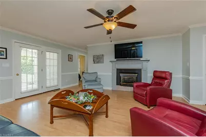 226 Augusta Drive, Lexington, NC 27295 - Photo 7