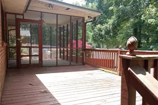 606 Willowmoore Ave, Thomasville, NC 27360 - Photo 7