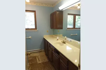 606 Willowmoore Avenue, Thomasville, NC 27360 - Photo 13