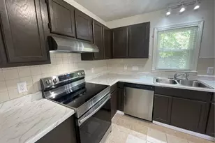 1012 Watkins St, Greensboro, NC 27407 - Photo 9