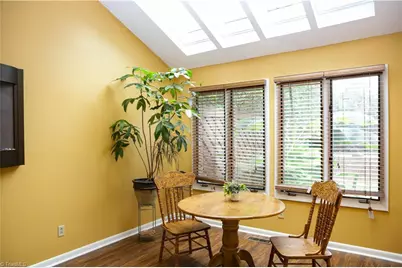 210 College Road #706, Greensboro, NC 27410 - Photo 3