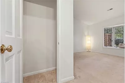 210 College Road #706, Greensboro, NC 27410 - Photo 23