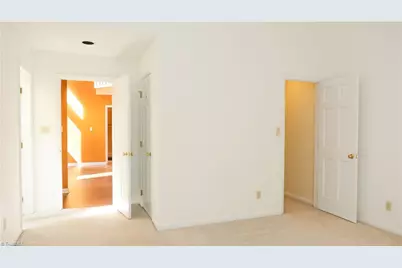 210 College Road #706, Greensboro, NC 27410 - Photo 17