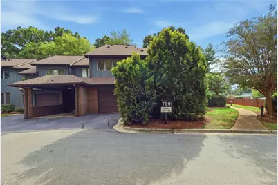 210 College Road #706, Greensboro, NC 27410 - Photo 3