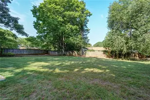 1903 Downing St, Greensboro, NC 27410 - Photo 47