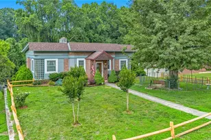 211 N Bridge St, Jonesville, NC 28642 - Photo 1