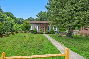 211 N Bridge St, Jonesville, NC 28642 - Photo 13