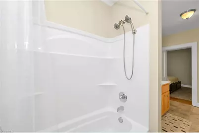 211 N Bridge Street, Jonesville, NC 28642 - Photo 23