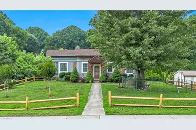 211 N Bridge Street, Jonesville, NC 28642 - Photo 3