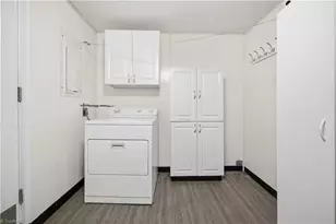 2204 Four Seasons Blvd, Greensboro, NC 27407 - Photo 27