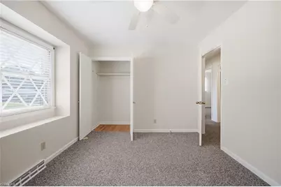 2204 Four Seasons Boulevard, Greensboro, NC 27407 - Photo 19