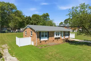 2204 Four Seasons Blvd, Greensboro, NC 27407 - Photo 39
