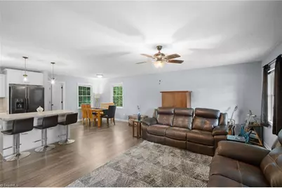 80 Meadowdale Drive, Denton, NC 27239 - Photo 9