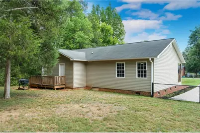 80 Meadowdale Drive, Denton, NC 27239 - Photo 19