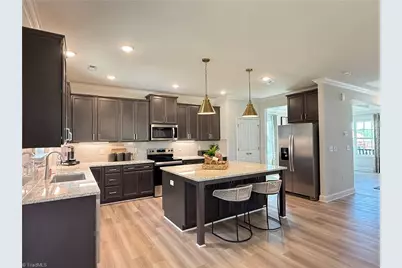 523 Valentine Court, Graham, NC 27253 - Photo 5