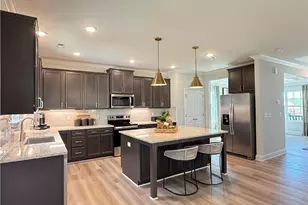 523 Valentine Ct, Graham, NC 27253 - Photo 5