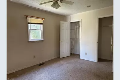 10731 Nc Highway 704, Madison, NC 27025 - Photo 9