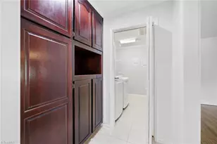 7106 Waterbury Dr, High Point, NC 27263 - Photo 15