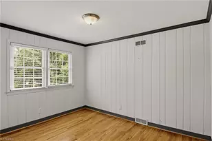 2755 Cherokee Ln, Winston-Salem, NC 27103 - Photo 17