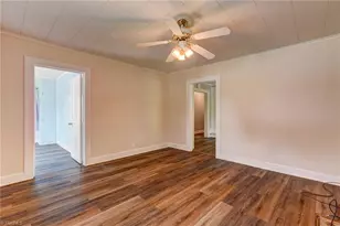 395 N Park St, Asheboro, NC 27203 - Photo 7