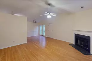2428 Somerset Pl Dr, Winston-Salem, NC 27103 - Photo 3