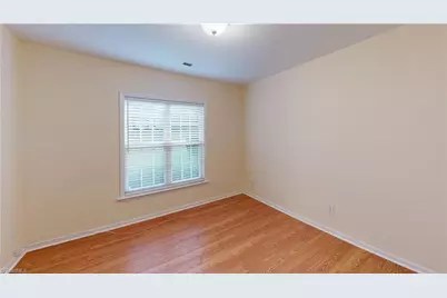 2428 Somerset Place Drive, Winston-Salem, NC 27103 - Photo 11