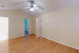 2428 Somerset Pl Dr, Winston-Salem, NC 27103 - Photo 7
