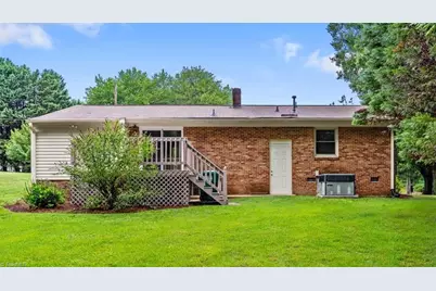 3404 Rolling Road, High Point, NC 27265 - Photo 25