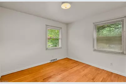 3404 Rolling Road, High Point, NC 27265 - Photo 13