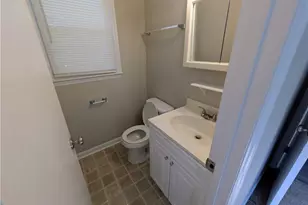 1755 Camden Rd, Winston-Salem, NC 27103 - Photo 11