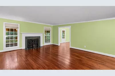 809 Hillcrest Drive, High Point, NC 27262 - Photo 7